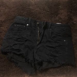 Ripped american eagle shorts